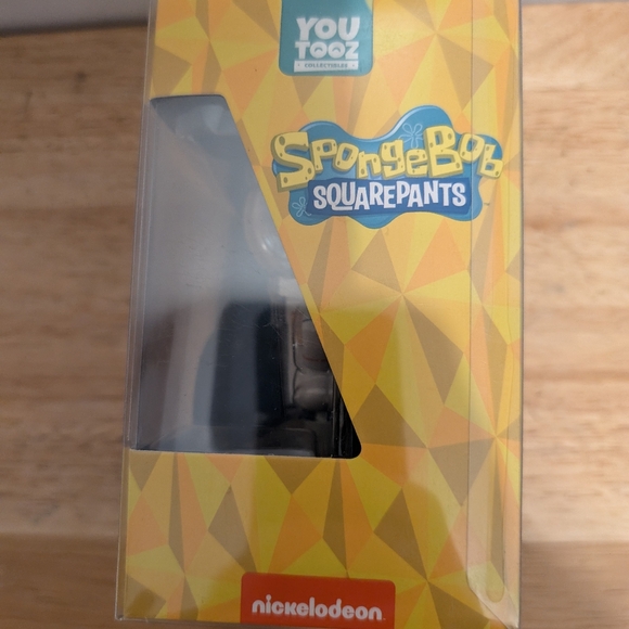 You Tooz Vinyl Figure Sandy Cheeks From Spongebob - Picture 2 of 4